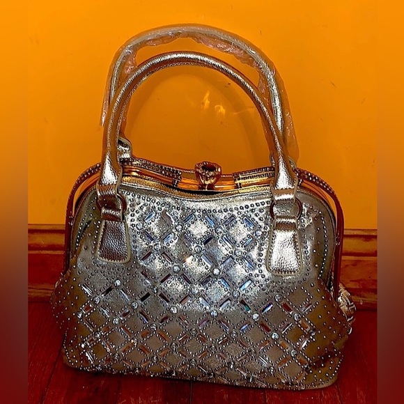 Handbags - The Goddess in Gold! New!